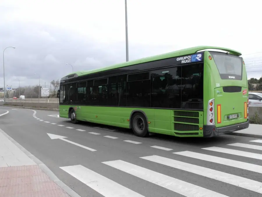 TRANSPORTE PÚBLICO E INFRAESTRUCTURAS LA MARAZUELA