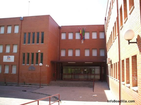 IES PROFESOR MÁXIMO TRUEBA - Instituto Educación Secundaria Boadilla