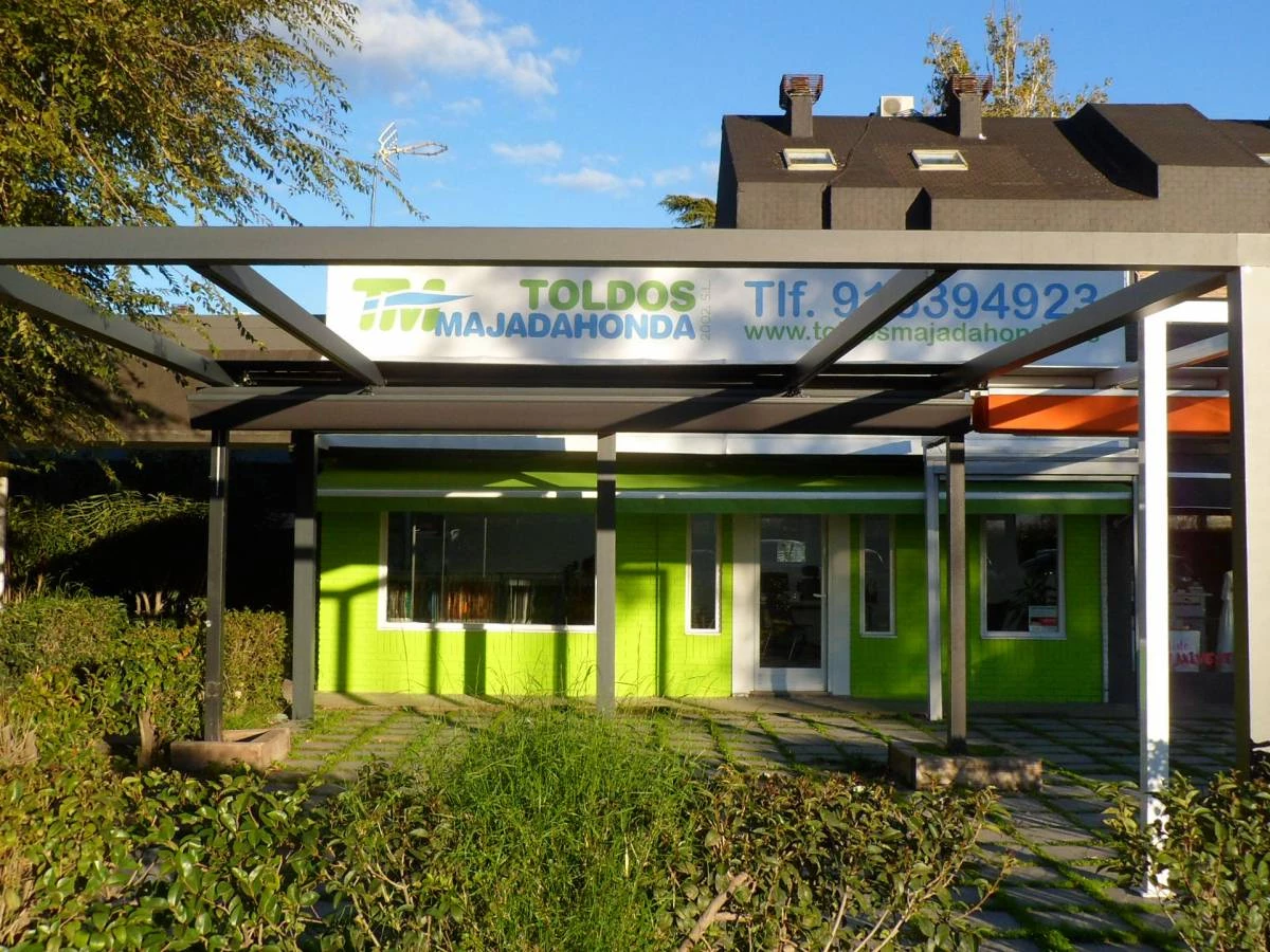 TOLDOS MAJADAHONDA