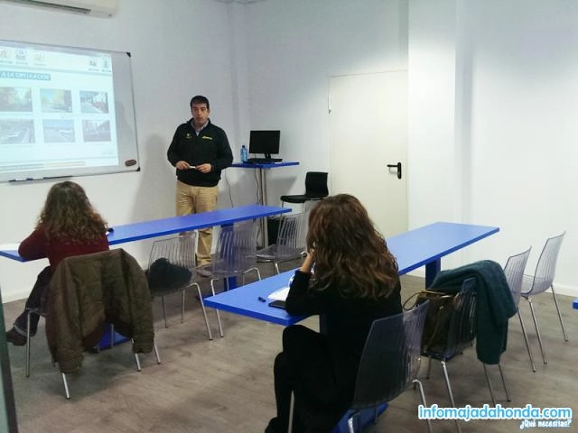 Cursos de mercancías peligrosas ADR