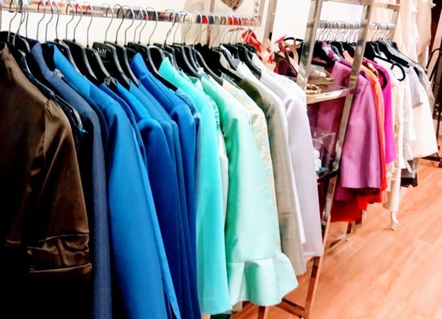 Chaquetas, toreras, abrigos, capas y chales