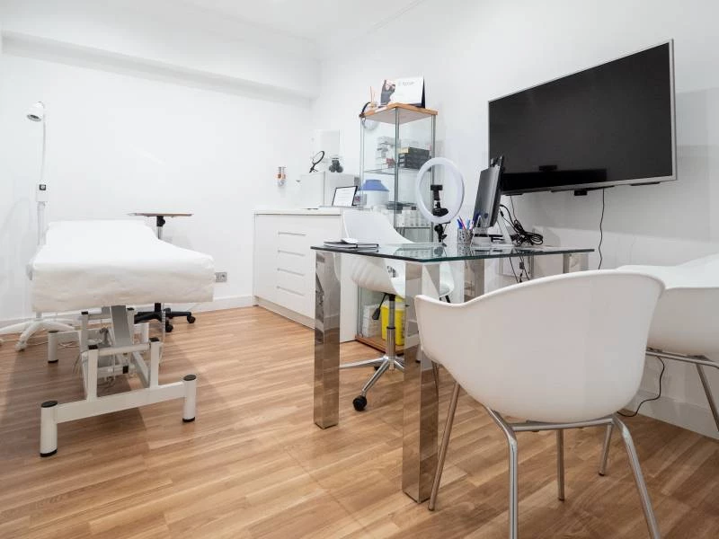 Cosmetología médica en  Clínica Dra. Obregón Reina
