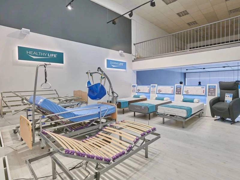 Canapés, somier y bases tapizadas en Dormitorum Las Rozas
