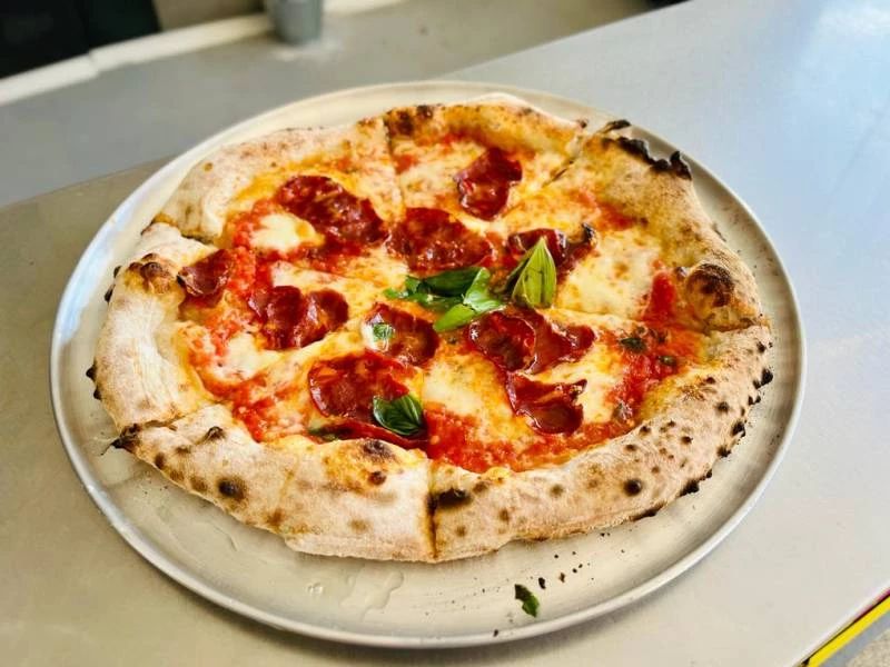flor clásico factible EL PIZZEPO - Pizzerías en Las Rozas - Bares Restaurantes - En Pizzepo  hacemos Pizzas a leña, usando ingredientes naturales y locales. Puedes  comerlas frescas en nuestro local o llevártelas a casa