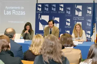 Representantes de municipios iberoamericanos conocen los Servicios Sociales de Las Rozas