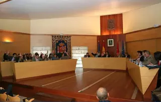 El Pleno aprueba los Presupuestos Municipales para 2012, que recortan el gasto un 7,36%

