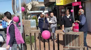 Las obras de remodelación de Las Matas y el proyecto de El Garzo, los temas más comentados en la mesa informativa de UPyD en Las Matas