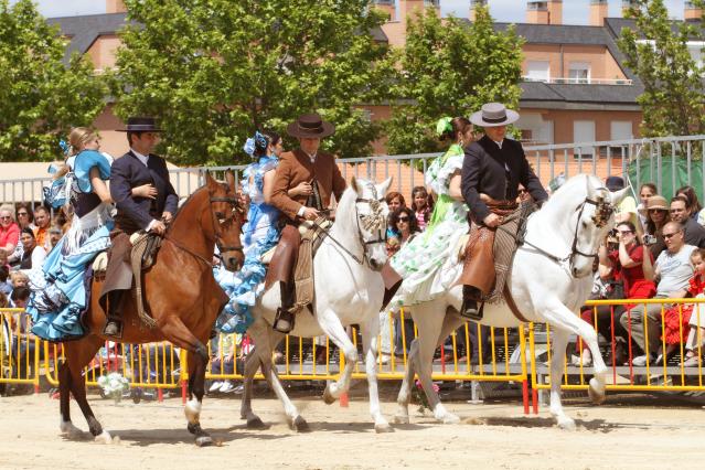 Todo preparado en el Recinto Ferial de Las Rozas para celebrar la sexta edición de la Feria de Abril