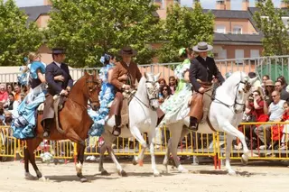 Todo preparado en el Recinto Ferial de Las Rozas para celebrar la sexta edición de la Feria de Abril