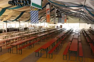La primera Oktoberfest de Las Rozas abre sus puertas en el Recinto Ferial
