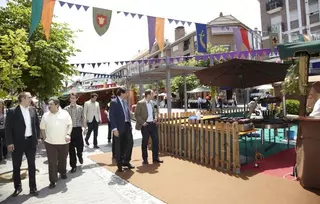 Fernández Rubio inaugura la VII edición del Mercado Medieval de Las Rozas