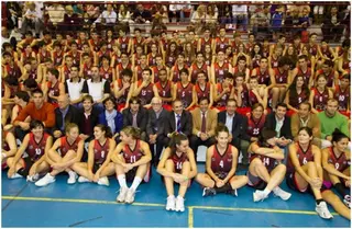 Los equipos del Ventask Group Las Rozas hace su presentación oficial  para la temporada 2012-2013