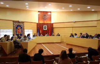 La Corporación  de Las Rozas hace efectiva la renuncia al 7,14% de su salario anual, equivalente a la extra de Navidad