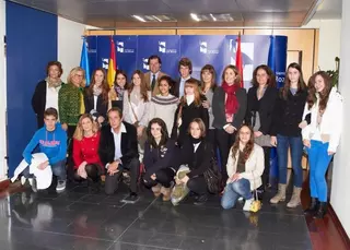 El alcalde y los concejales comparten una jornada de trabajo con sus “Socios por un día”

