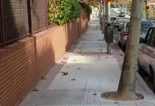 El Ayuntamiento realiza obras de conservación y reparación en numerosas calles del municipio
