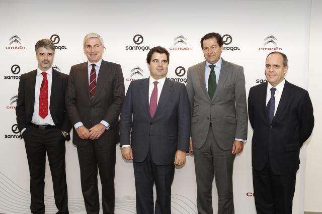 El alcalde de Las Rozas asiste a la inauguración del primer concesionario Santogal Citröen