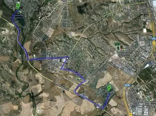 Los vecinos de La Chopera reclaman mejoras en el transporte público a Monte Rozas