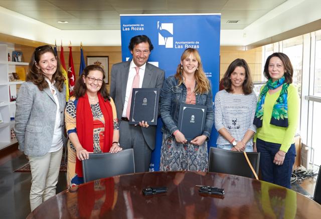 El Ayuntamiento subvenciona la Escuela de Verano para niños con discapacidad en el Monte Abantos