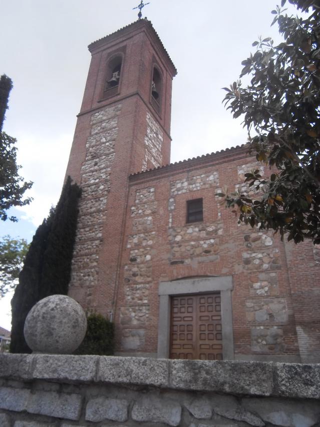 600 firmas en contra del regalo de una parcela de Las Rozas a la Iglesia