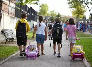 Los alumnos de Educación Infantil, Primaria y Secundaria de Las Rozas vuelven al cole