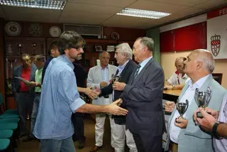 Entrenadores del CF Las Rozas premiados por la Federación de Fútbol de Madrid