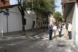 El Ayuntamiento de Las Rozas concluye la remodelación de la calle Iglesia de San Miguel