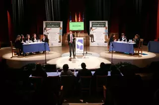 El IES El Burgo gana la I Liga Municipal de Debate Escolar de Las Rozas