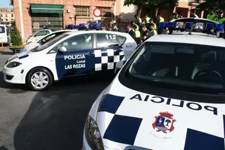 La policía local recibe seis nuevos coches patrulla y dos motos
