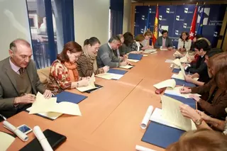 El Ayuntamiento renueva las ayudas municipales a los centros educativos públicos de Las Rozas