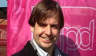 Cristiano Brown señala la falta de imaginación del Gobierno municipal para mitigar los ruidos de la limpieza en Las Rozas