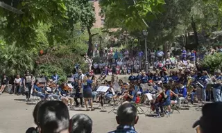 Más de 1.700 personas se manifiestan en Las Rozas por mantener la situación actual de la Escuela Municipal de Música y Danza