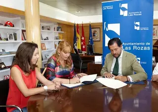 Las Rozas ofrece un campamento estival para niños con discapacidad en el colegio Monte Abantos