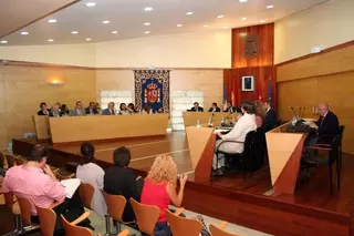 Los vecinos de Las Rozas pagarán menos impuestos en 2015
