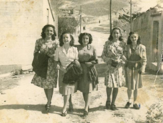 El Ayuntamiento expone una selección de imágenes del Archivo Audiovisual de Las Rozas