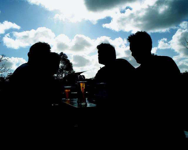 Las Rozas habilita un servicio de atención a familias con problemas por consumo de alcohol y drogas
