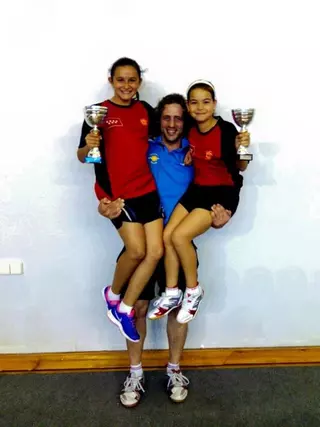 Las palistas de Las Rozas Ainoha Cristóbal y Lorena Gil arrasan en el Top Estatal de Tenis de Mesa