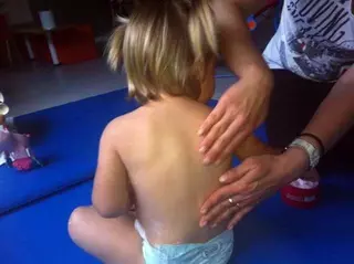 Las Rozas ofrece de nuevo un Taller de masaje infantil para familias con niños menores de 3 años