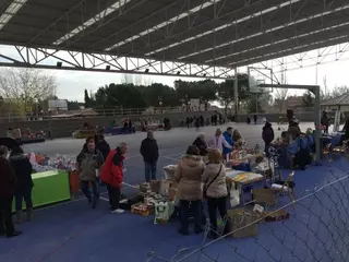 Gran afluencia de público en el Mercadillo Artesanal de Las Matas