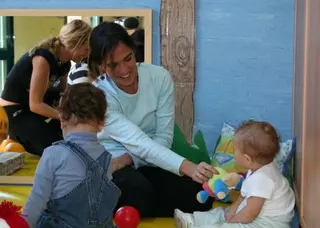 156 niños han estrenado hoy la escuela infantil "Aserrín, Aserrán"