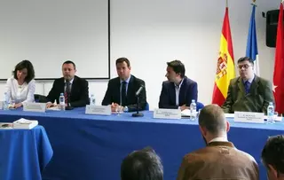 El Ayuntamiento estudia que cada expediente municipal lleve un informe sobre el impacto a la discapacidad