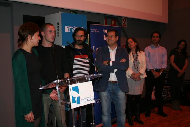 De la Uz entrega los premios del certamen "Las Rozas móvil"