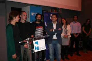 De la Uz entrega los premios del certamen "Las Rozas móvil"