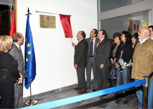 Inaugurado el Polideportivo de Navalcarbón, tras la reforma integral de sus instalaciones