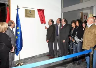 Inaugurado el Polideportivo de Navalcarbón, tras la reforma integral de sus instalaciones