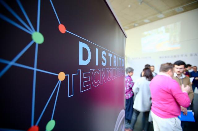 El Ayuntamiento organiza un “Hackatón” para diseñar la hoja de ruta del proyecto “Las Rozas, distrito tecnológico”