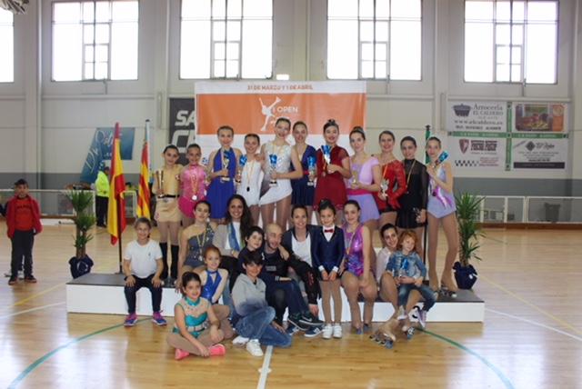 Éxito del Club Patina Las Rozas en el I Open de Elche.