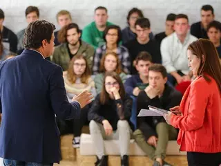 El Ayuntamiento de Las Rozas pone en marcha un programa de emprendimiento y liderazgo para alumnos de Bachillerato