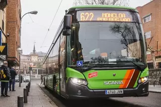 Entra en funcionamiento la nueva parada de autobús en la Avenida de La Coruña de Las Rozas
