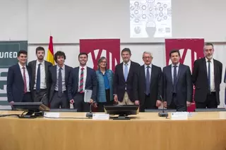 Alumnos del IES Las Rozas 1 y del José García Nieto, mejores premios del Torneo de Debate Educativo de la UNED