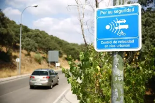 Nuevo radar móvil de la Policía Local para reducir la velocidad en el municipio 
